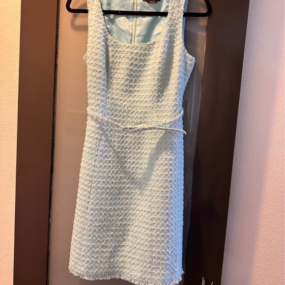 Kate Spade belted tweed dress in “pool” blue. Size 6 - Picture 2 of 4